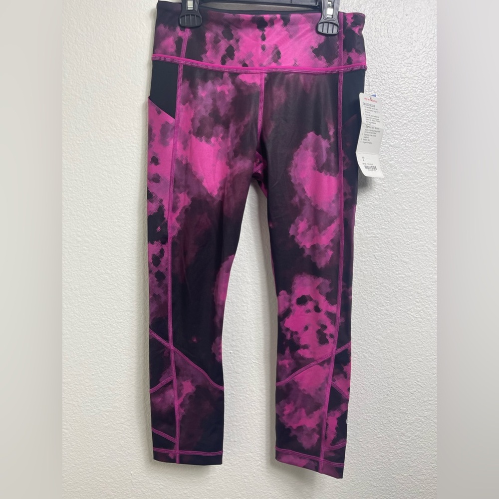 Lululemon Pace Rival Crop *Full-On Luxtreme Blooming Pixie Raspberry Black NWT 4